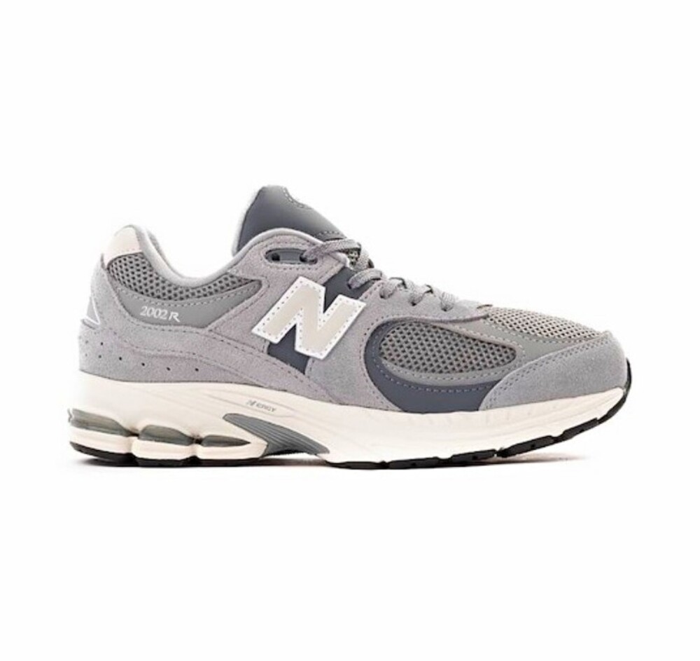 New Balance 2002R Kids Gray Suede/Mesh Lace-Up Sneakers US 5 M GC2002ST